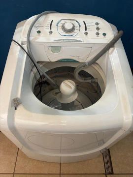 Máquina de Lavar Roupa Electrolux 12kg