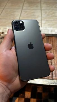 iPhone 11 Pro Max Preto - 256GB parcelo em 12x