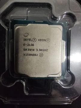 Intel Xeon E-2136 - 