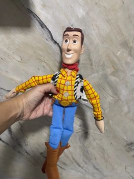 Boneco Woody Toy Story Pelúcia