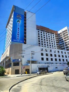 Imóvel para aluguel possui 32 metros quadrados em Pici - Fortaleza - CE