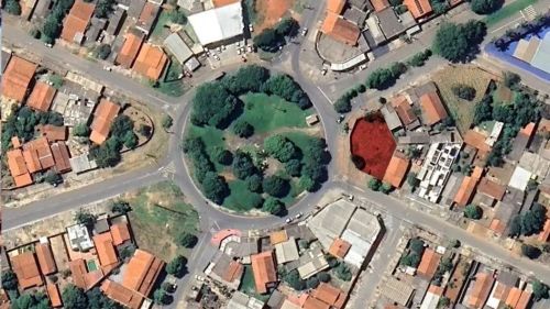 AREA A VENDA JARDIM EUROPA, COM AREA TOTAL 2.288 M2, EM FRENTE PRAÇA PARIS.