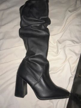 Bota seminova tamanho 35 vizzano