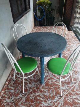 Mesa para granja com 4 Cadeiras