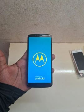 Smartphone Motorola Moto  G6 Play - Tela 5.5 polegadas
