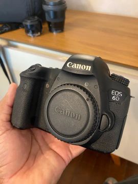 Canon EOS 6D
