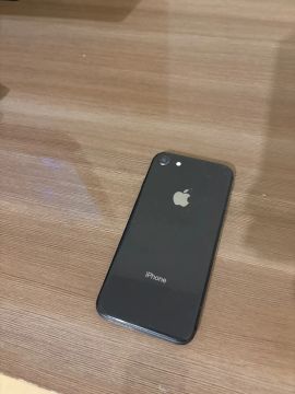 iPhone 8