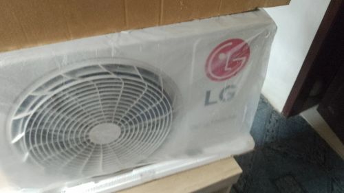 Ar condicionado LG ThinQ dual inverter 9.000 BTUs 