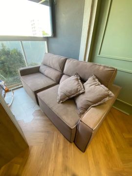 Sofá linho suede cinza retrátil e reclinável 