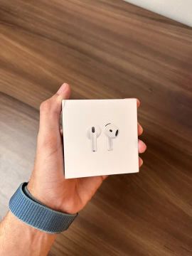 AirPods 4ª sem cancelamento de ruído