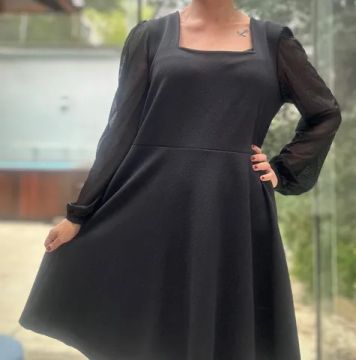 Vestido preto Quintess G