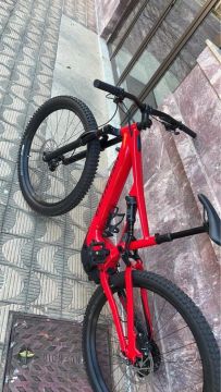 Bicicleta Specialized Levo Turbo 2020
