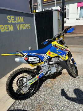 Suzuki dr400 moto revisada 