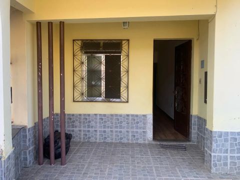 Casa para aluguel  - Ótima localização!