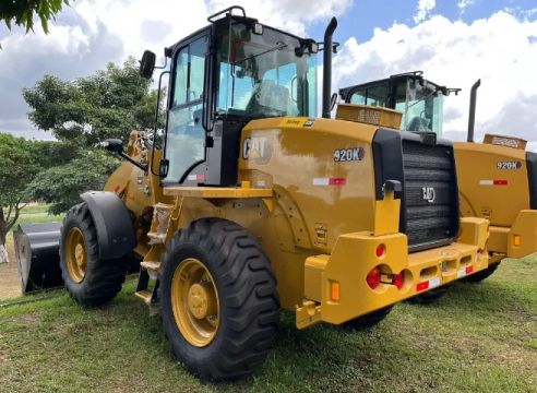 Pa Carregadeira cat 920K