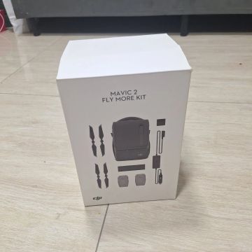 DJI Mavic 2 Fly More Kit - Novo