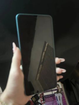 Samsung Galaxy A06 (02 meses de uso) R$ 500