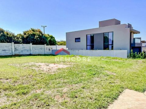 Lote em condomínio em Rodovia Engenheiro João Baptista Cabral Renno - Samambaia Parque Res