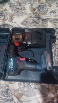 Parafusadeira/Furadeira Bosch GSR 12V-140 FC