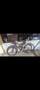 Bicicleta Mountain Bike