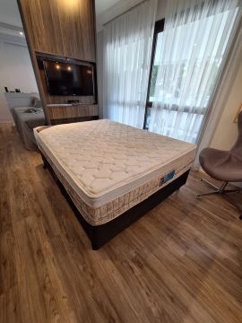 Box de casal - gratis, apenas retirar
