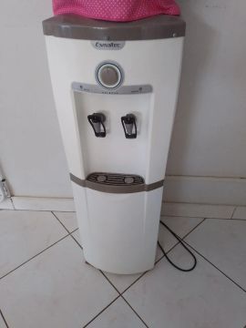 Bebedouro Esmaltec Gelágua