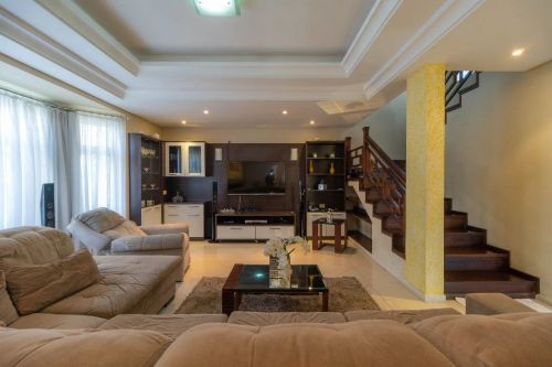 Sobrado com 5 dormitórios à venda, 329 m por R 2.680.000,00 - Vila Izabel - Curitiba PR