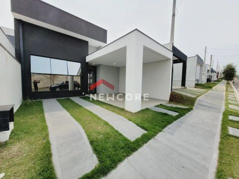 Casa de Vila em Avenida Gentil Martins - Jardins do Império - Indaiatuba/SP