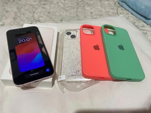 iPhone 13