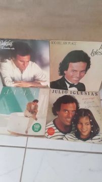Lotes de 150 discos de vinil 