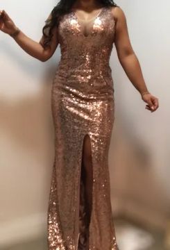 Vestido longo de festa (Paetê) - cor Rosé gold (Marca: Organze)