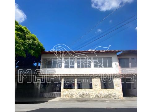 Vende Casa 3 quartos Terraço  Serra Espírito Santo 