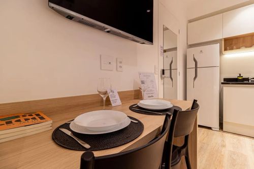 Apartamento com 1 Quarto para alugar, 25m² - Vila Madalena
