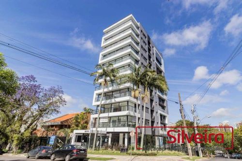 Loft em Porto Alegre, no bairro Rio Branco, à venda.