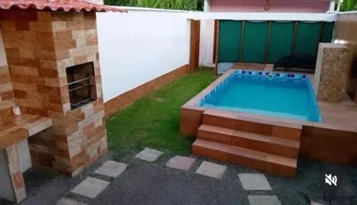 Linda casa dúplex 3/4 com piscina disponível para Páscoa 