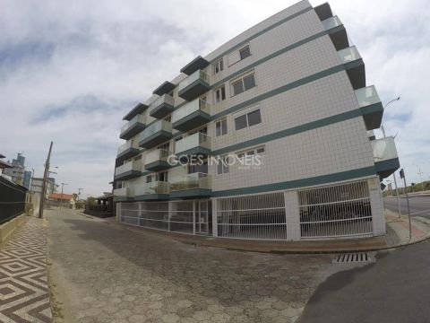 Cobertura para alugar no Centro de Balneário Rincão - Ed. Vina Del Mar