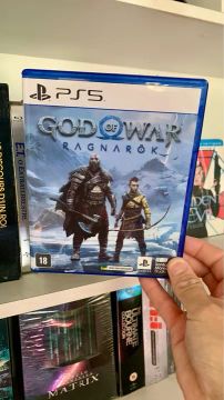 God of War Ragnarök PS5 (venda ou troca)