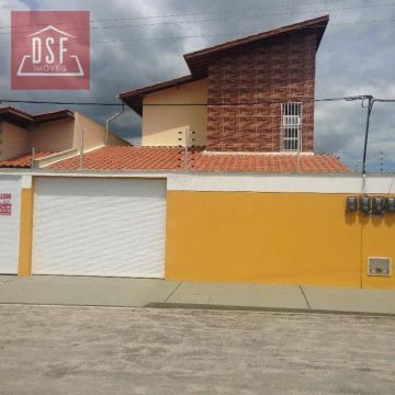 Casa com 3 dormitórios para alugar, 150 m² por R$ 1.800,00 - Parque Iracema - Maranguape/C