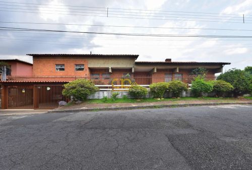 Casa, 5 quartos, 3 suites, 4 vagas