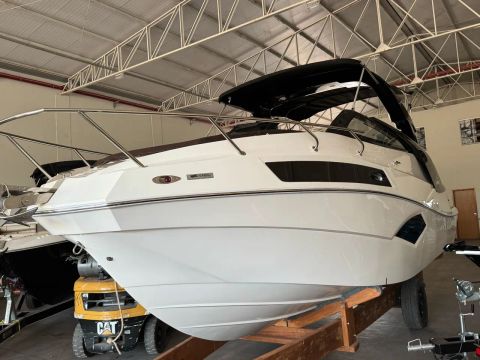 Lancha NX 290 exclusivo Edition + motor 300hp mercruiser 