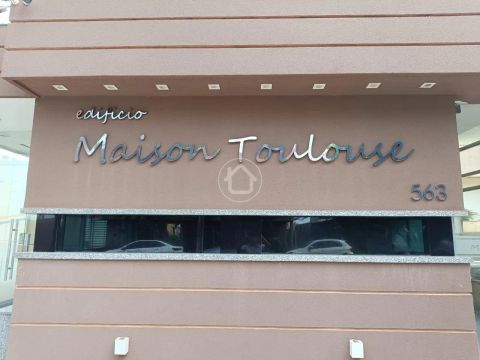 APARTAMENTO ANDAR ALTO