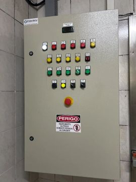 Quadro elétrico contatoras disjuntores 