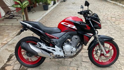 Honda CB 250 Twister CBS