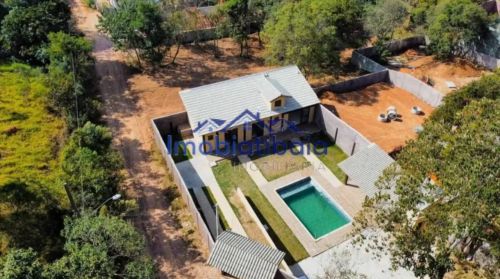 Chácara à venda em Atibaia - Bairro do Portão - 550m²