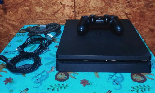 Troco Playstation 4 Slim com 1 Controle original 