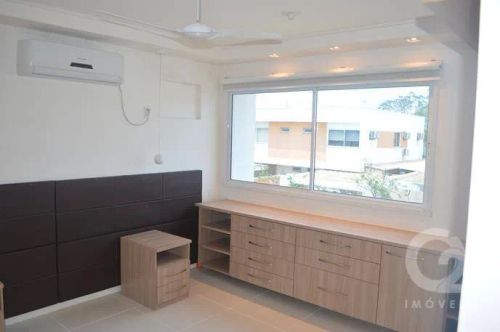 Casa com 3 dormitórios para alugar, 134 m² por R$ 4.620,00/mês - Alphaville - Rio das Ostr