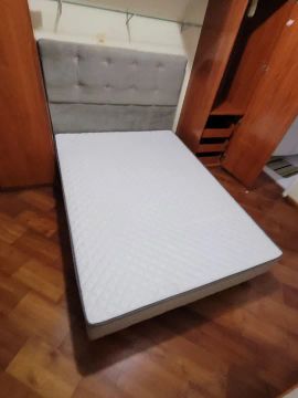  Box de Casal com Cabeceira