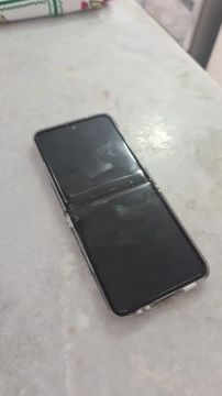 Samsung Galaxy Z Flip4 5G 256GB (display com defeito)