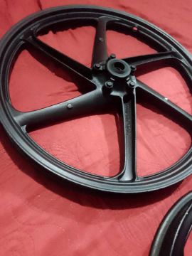 Rodas de liga leve para Biz