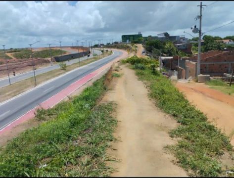 Terreno na Rota do Mar em Guaxuma 
